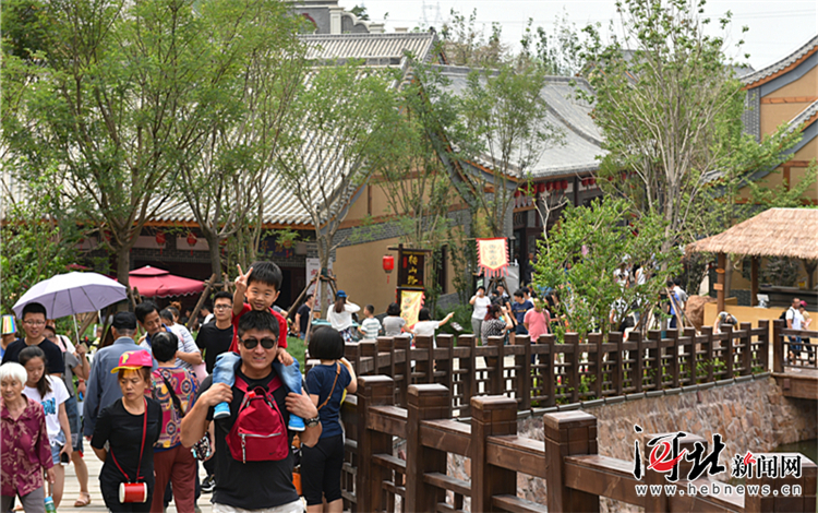 端午假期河北省接待游客2026.77萬人次 端午假期河北省接待游客2026.77萬人次