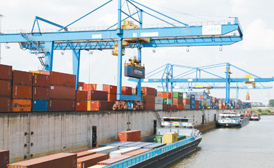 一帶一路,“21世紀的一項開創性倡議”(風從東方來——國際人士談一帶一路合作)